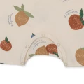 Konges Slojd - Rampers bawełniany niemowlęcy BASIC - FRUITY Uroczy rampers dla niemowlaków z motywem owoców FRUITY, wykonany z najwyższej jakości bawełny organicznej (3).webp