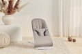 BabyBjörn leżaczek BLISS Woven, Sand Grey (rama Light Grey, Petal Quilt)
