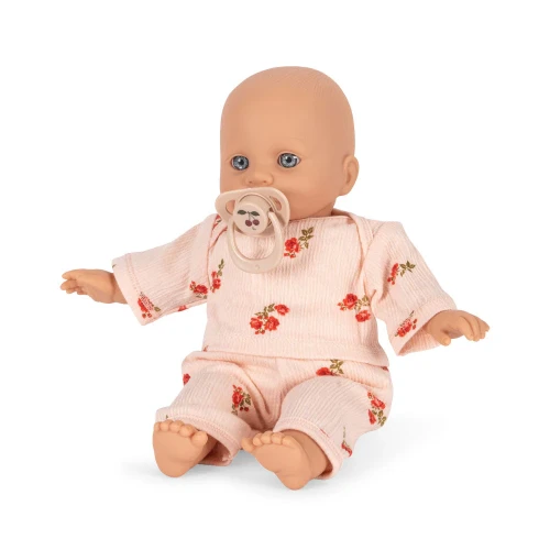 Lalka-Konges-Sløjd-Elisa-ubrana-w-bawelniany-komplet-z-przodu (1).webp