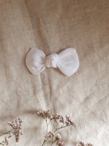 LIGHTBLUE - Spinka pętelka biała 