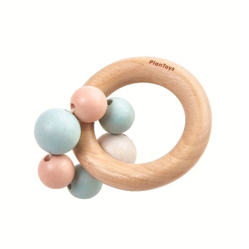 Plan_Toys_Drewniana_pastelowa_grzechotka_koraliki